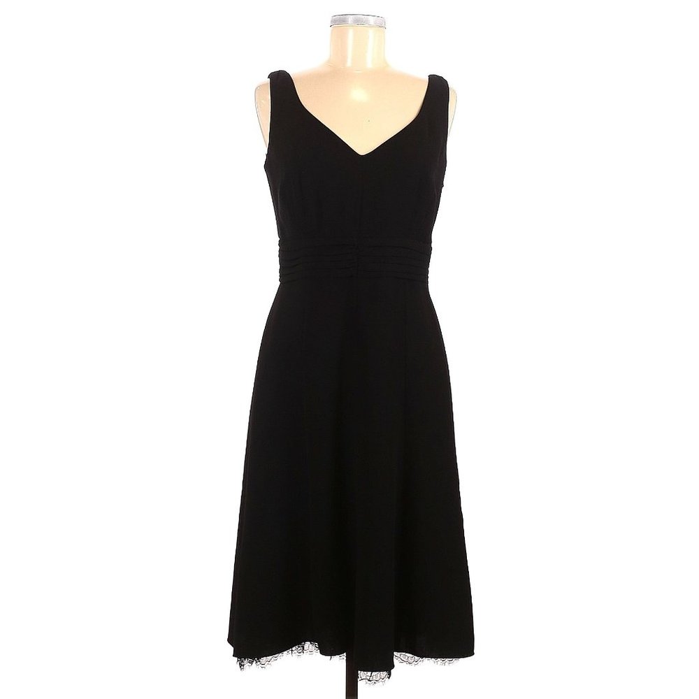 ANN TAYLOR Little Black Dress sz 2 Women's Cocktail Evening V-Neck A-Line LBD